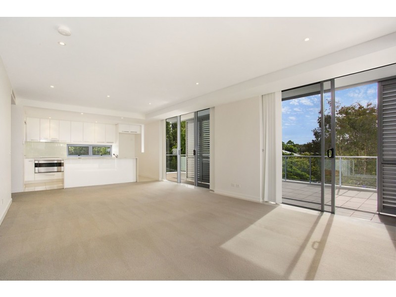 121/135 Lakelands Drive, Merrimac QLD 4226