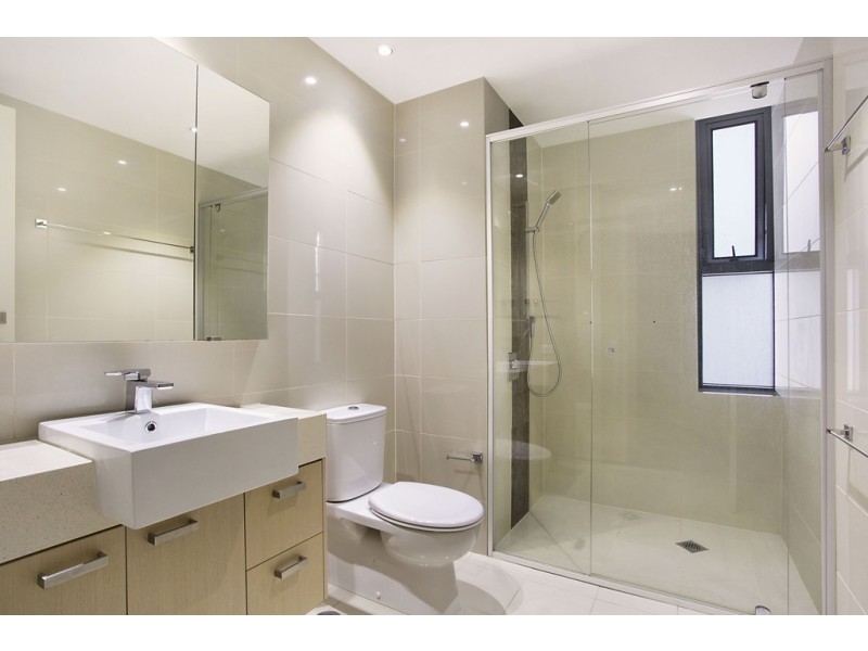 121/135 Lakelands Drive, Merrimac QLD 4226