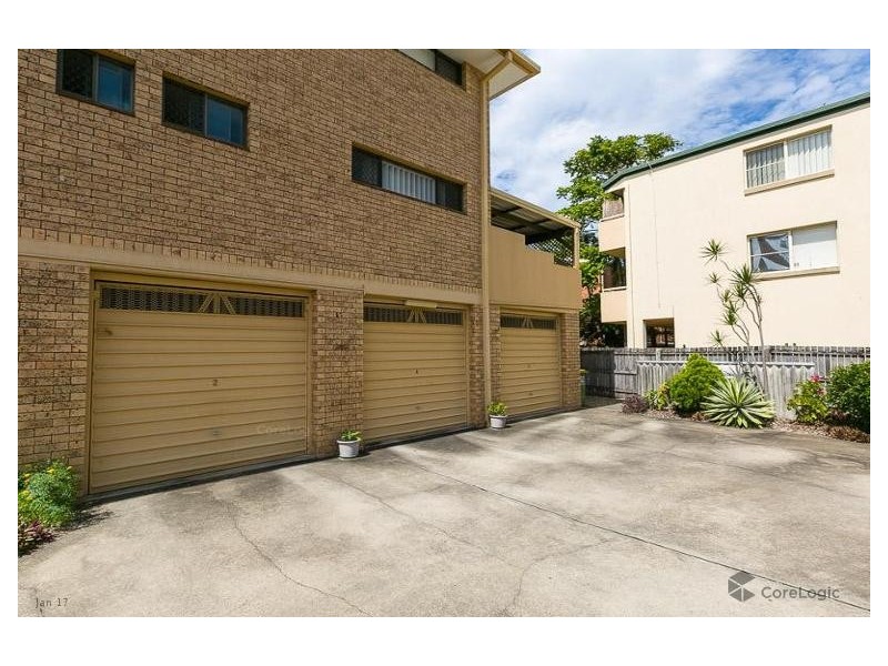 2/53 Bayview St, Runaway Bay QLD 4216