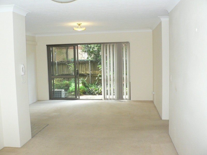 2/53 Bayview St, Runaway Bay QLD 4216