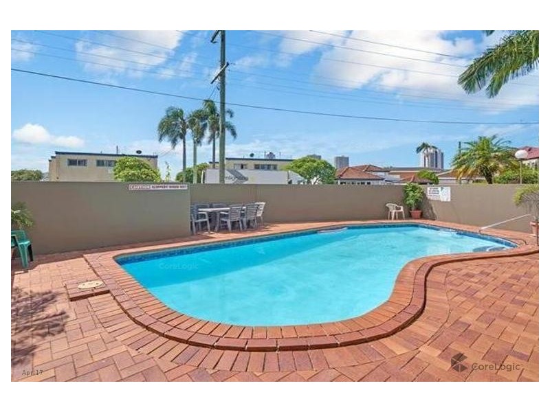 17/112 Stanhill Drive, Chevron Island QLD 4217