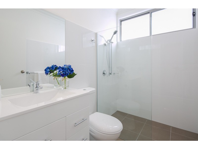 460 Pine Ridge Road, Coombabah QLD 4216