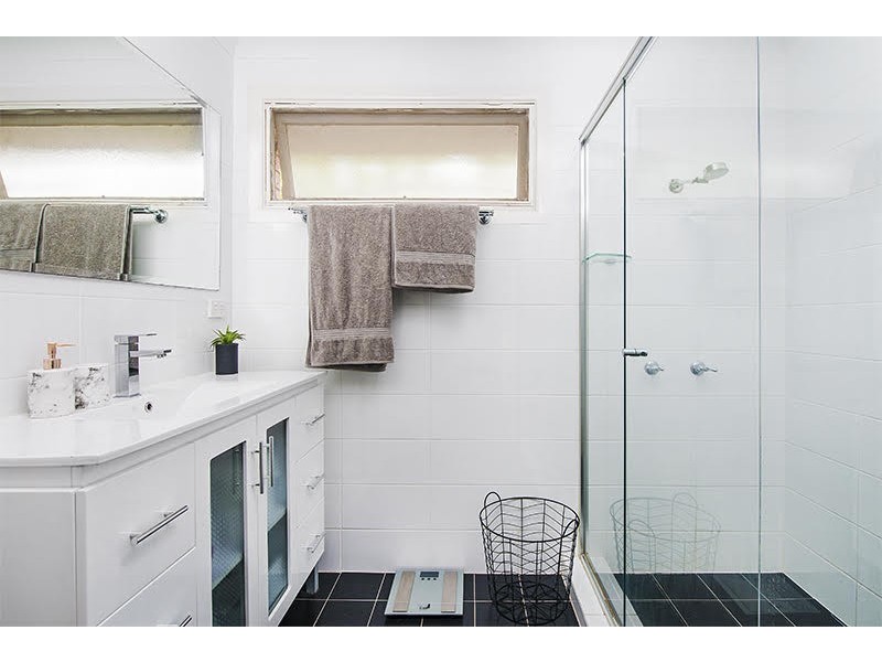 54 Worendo Street, Southport QLD 4215