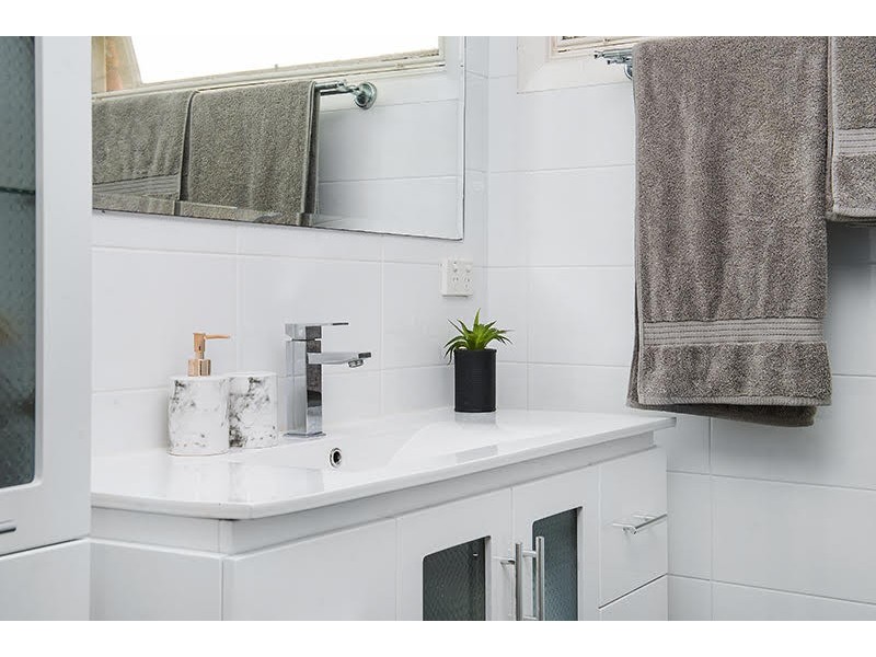 54 Worendo Street, Southport QLD 4215