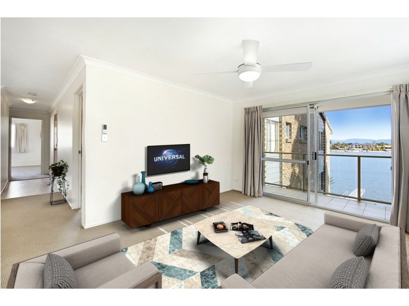 6/27 Duet Drive, Mermaid Waters QLD 4218