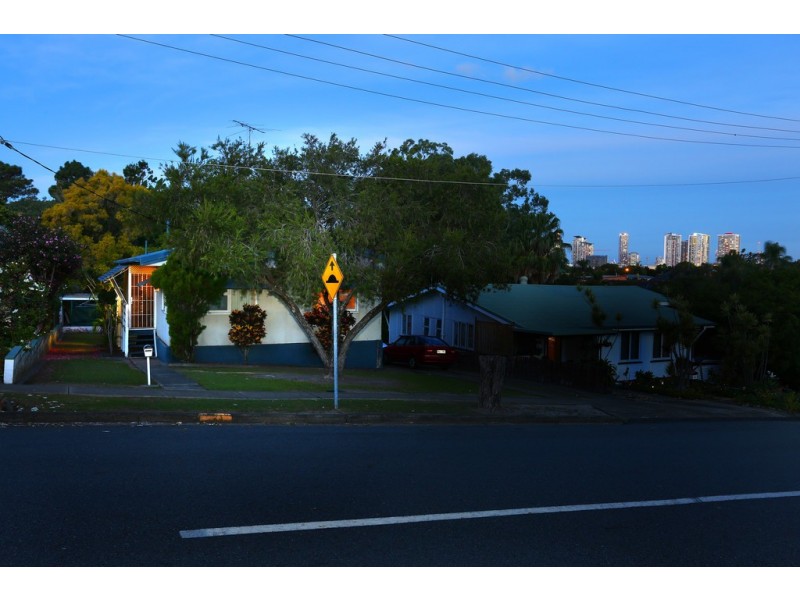 23 Muir Street, Labrador QLD 4215
