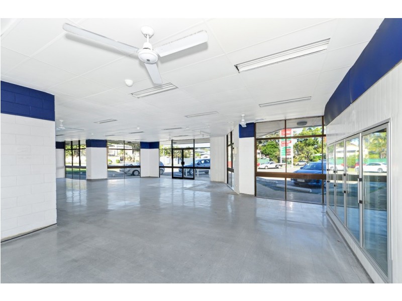 177 Government Road, Labrador QLD 4215