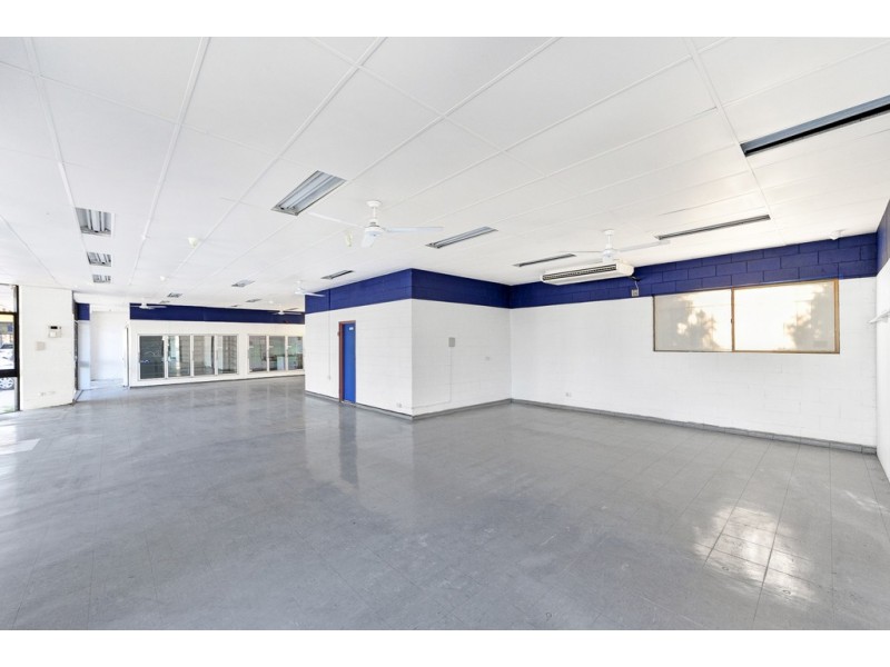 177 Government Road, Labrador QLD 4215