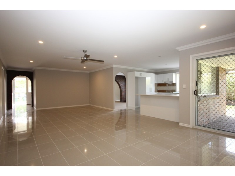 34 Claremont Drive, Robina QLD 4226