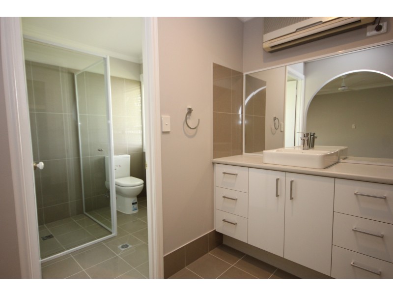 34 Claremont Drive, Robina QLD 4226