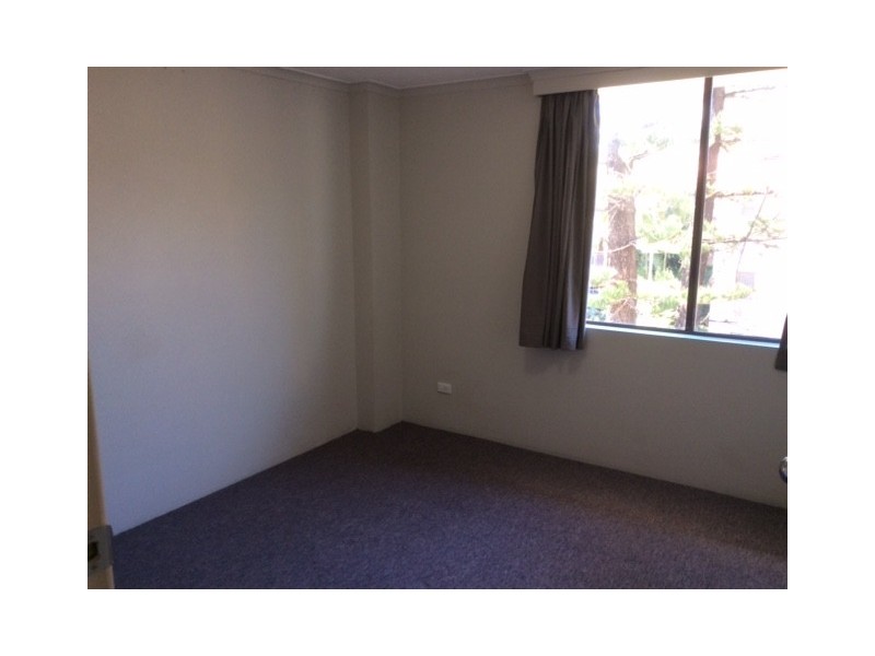 6/13 Australia Ave, Broadbeach QLD 4218