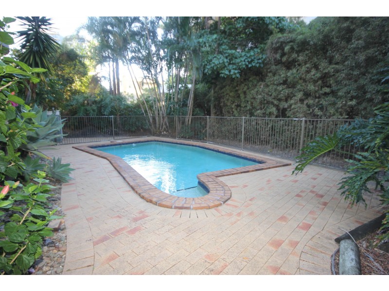 9/17 Frederick Street, Surfers Paradise QLD 4217