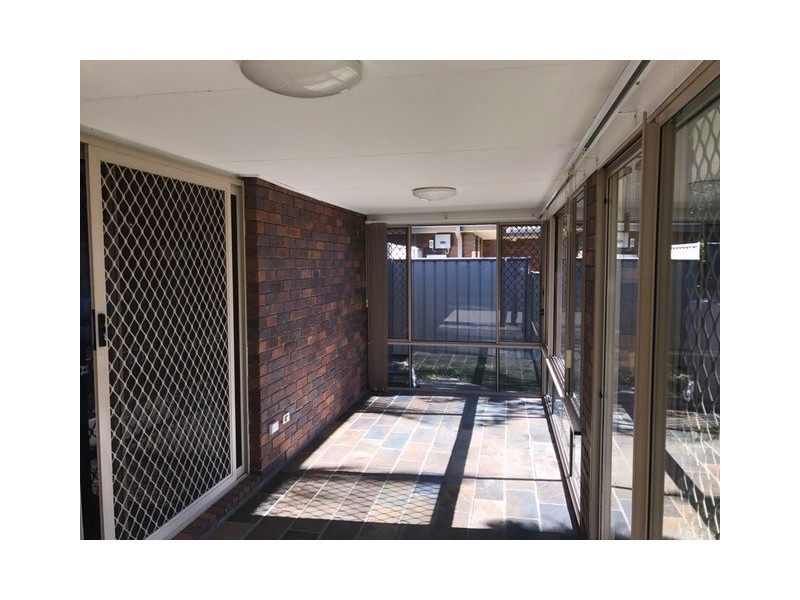 1 Sittella Crescent, Burleigh Waters QLD 4220