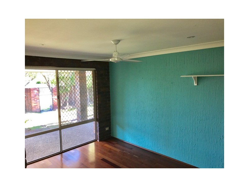 1 Sittella Crescent, Burleigh Waters QLD 4220