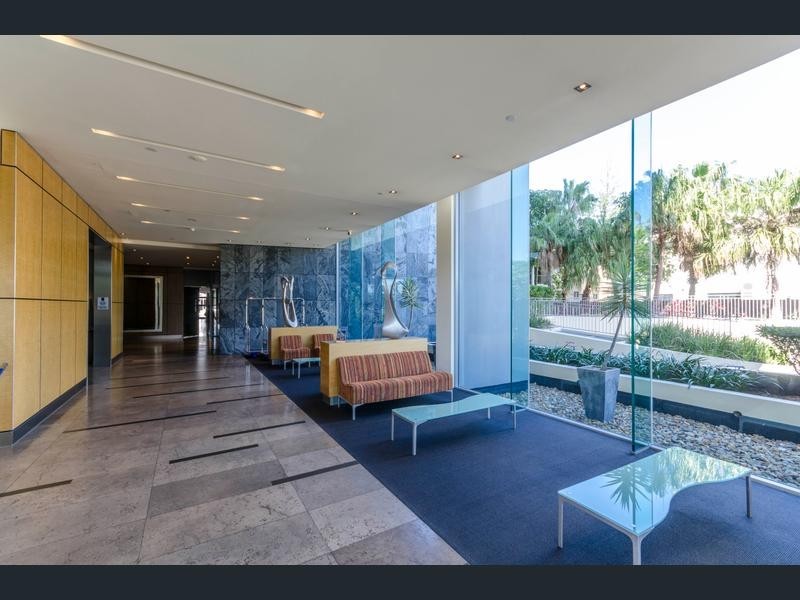 502/2685 Gold Coast Hwy”Broadbeach On The Park”, Broadbeach QLD 4218