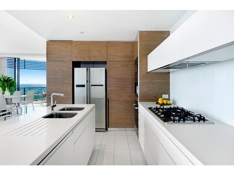 14201 Oracle Boulevard, Broadbeach QLD 4218