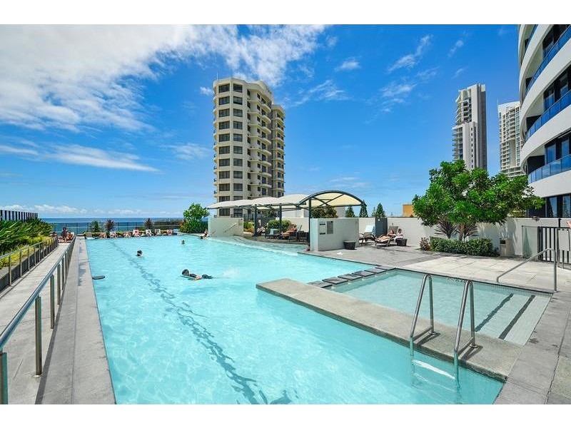 14201 Oracle Boulevard, Broadbeach QLD 4218
