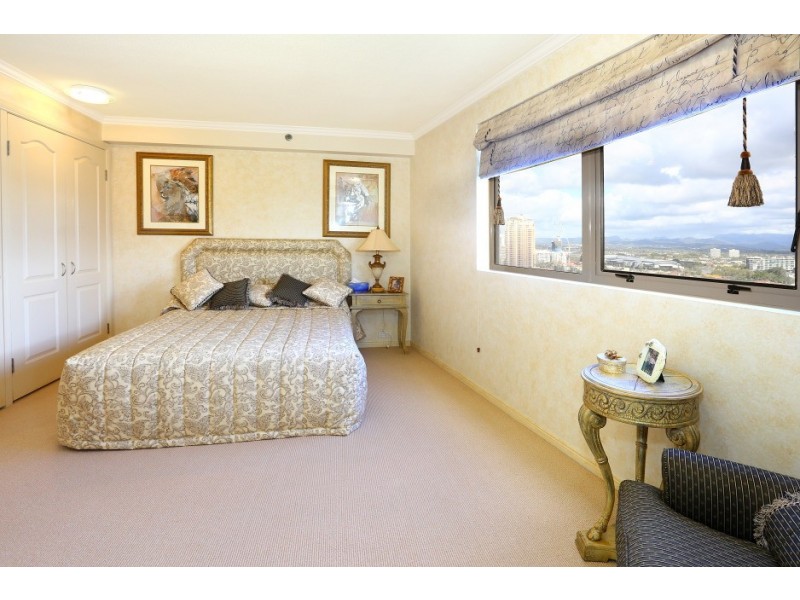 19A ‘La Sabbia’ 74-86 Old Burleigh Road, Surfers Paradise QLD 4217