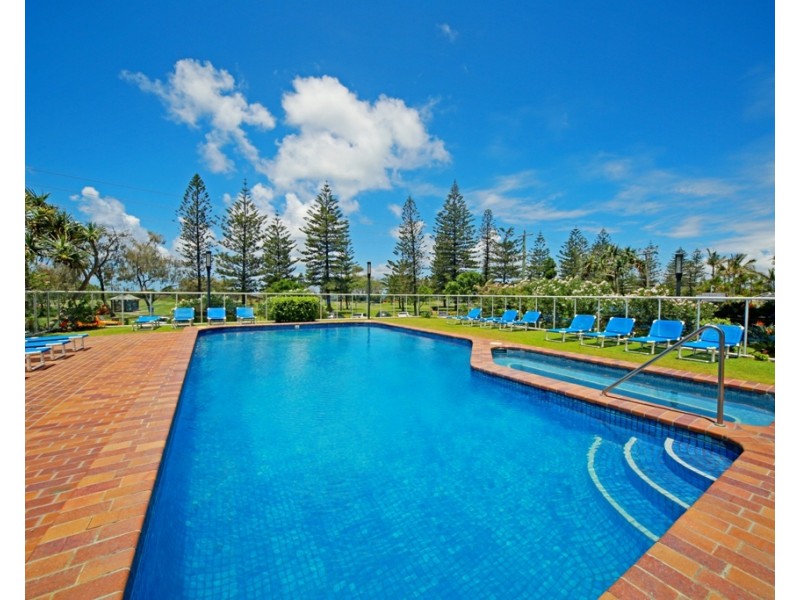 9E ‘Beach Haven’ 1 Albert Avenue, Broadbeach QLD 4218
