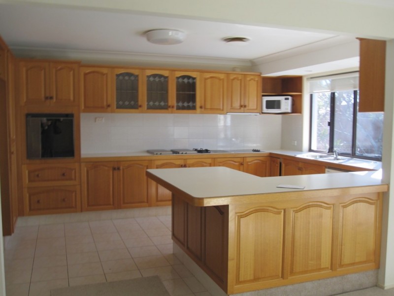 67 T E Peters Drive, Broadbeach Waters QLD 4218