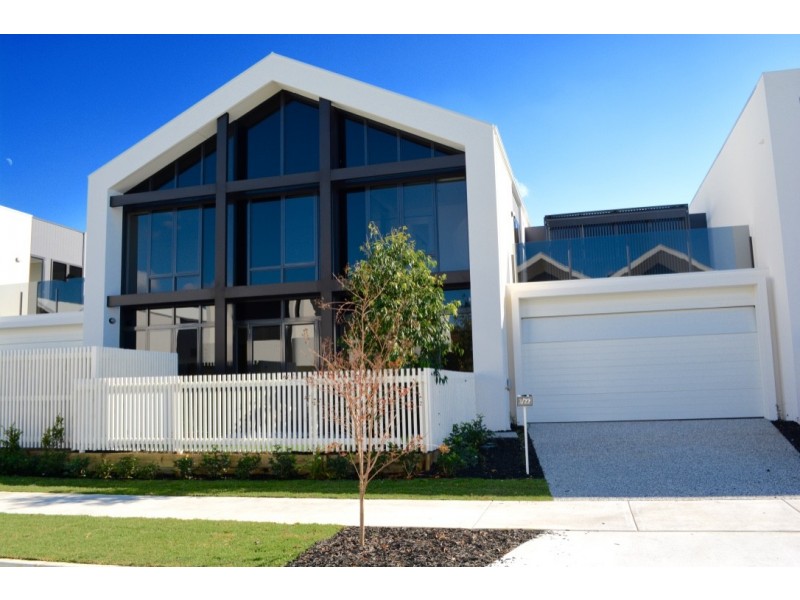 3/22 Magnoli Circuit, Palm Beach QLD 4221