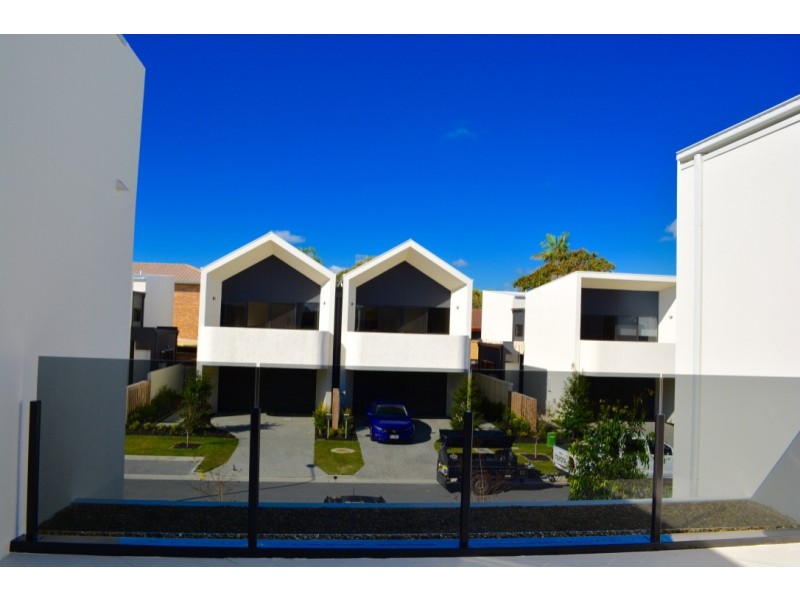 3/22 Magnoli Circuit, Palm Beach QLD 4221