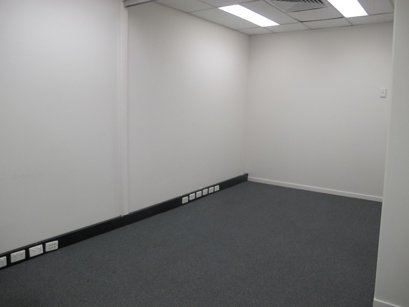 36 Cavill Avenue, Surfers Paradise QLD 4217