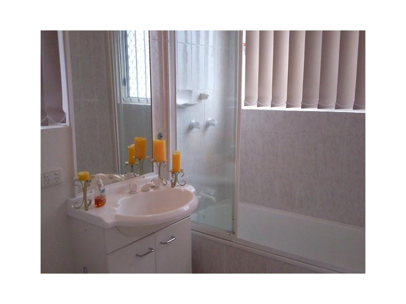 6/10 Jubilee Ave, Broadbeach QLD 4218