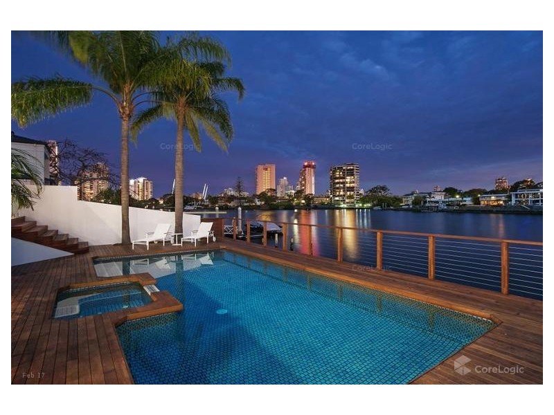 90 Amalfi Drive, Surfers Paradise QLD 4217