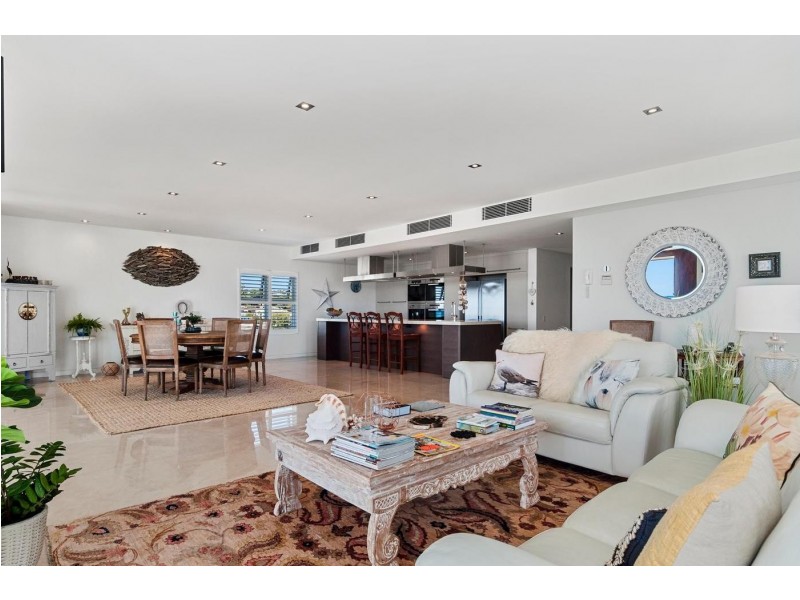 4/60 Musgrave Street, Coolangatta QLD 4225