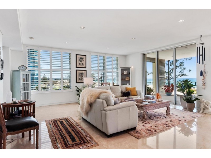 4/60 Musgrave Street, Coolangatta QLD 4225