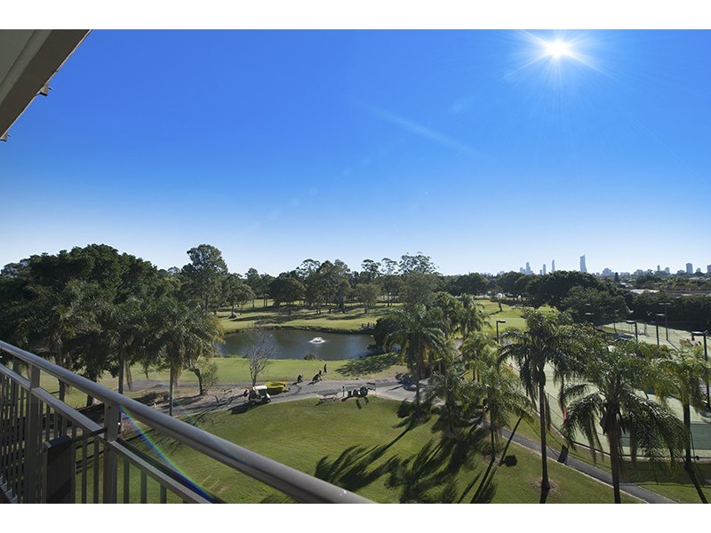 34/11 Fairway Drive Surfers Fairways West’, Clear Island Waters QLD 4226