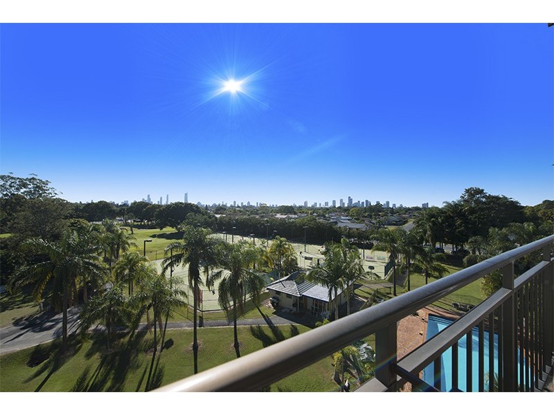 34/11 Fairway Drive Surfers Fairways West’, Clear Island Waters QLD 4226