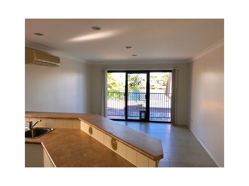 5 Antigua Way, Clear Island Waters QLD 4226