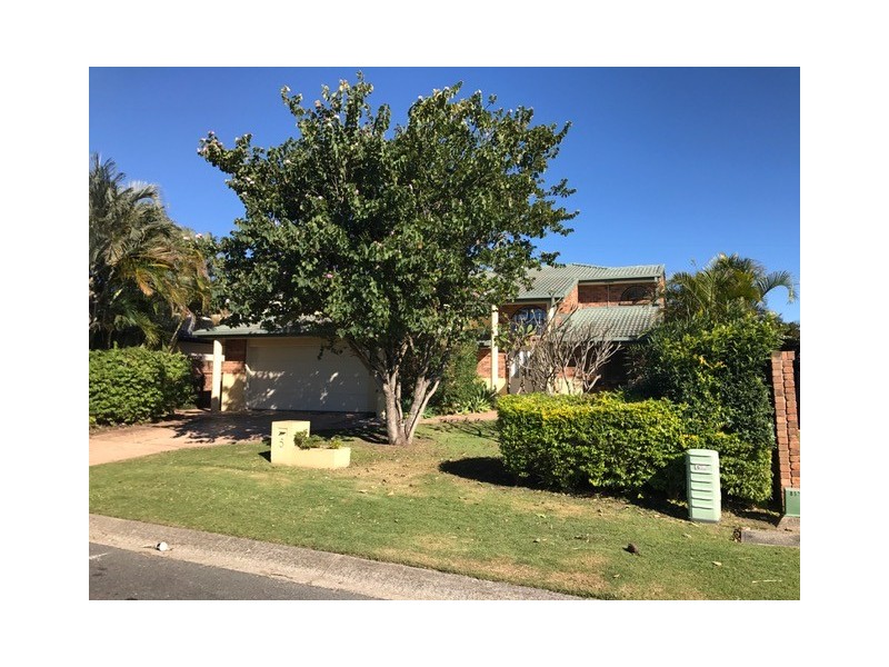 5 Antigua Way, Clear Island Waters QLD 4226