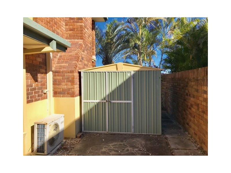 5 Antigua Way, Clear Island Waters QLD 4226