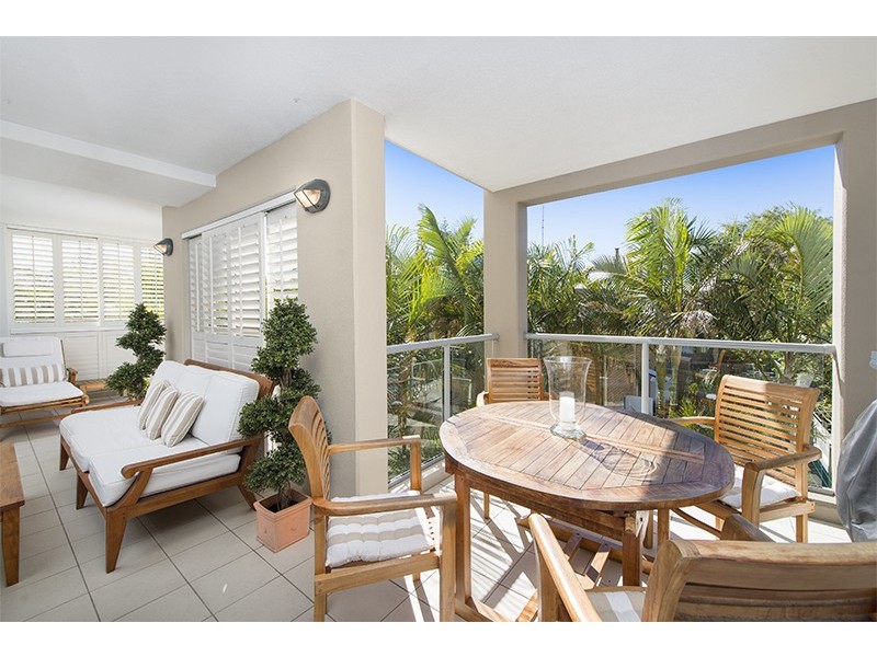 4/19 Mermaid Avenue, Mermaid Beach QLD 4218