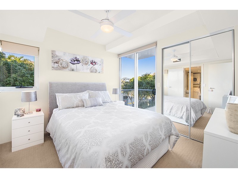 4/19 Mermaid Avenue, Mermaid Beach QLD 4218