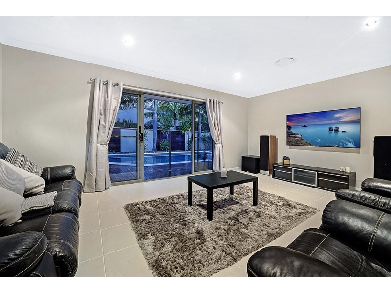 9 Bashful Lane, Coomera Waters QLD 4209