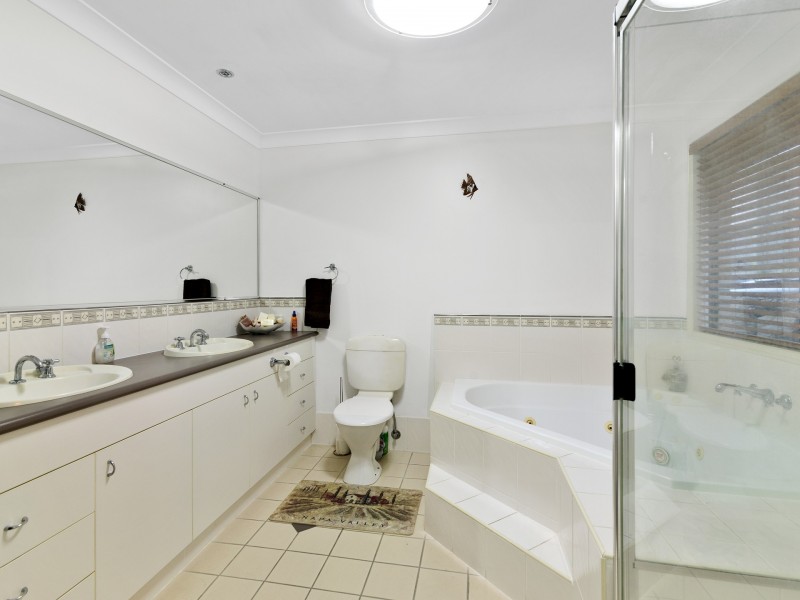 14 Jessica Drive, Upper Coomera QLD 4209