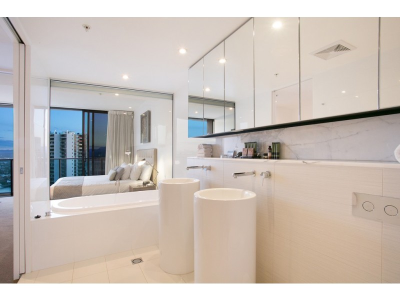 2906 Oracle Tower 2 – 21 Elizabeth Avenue, Broadbeach QLD 4218