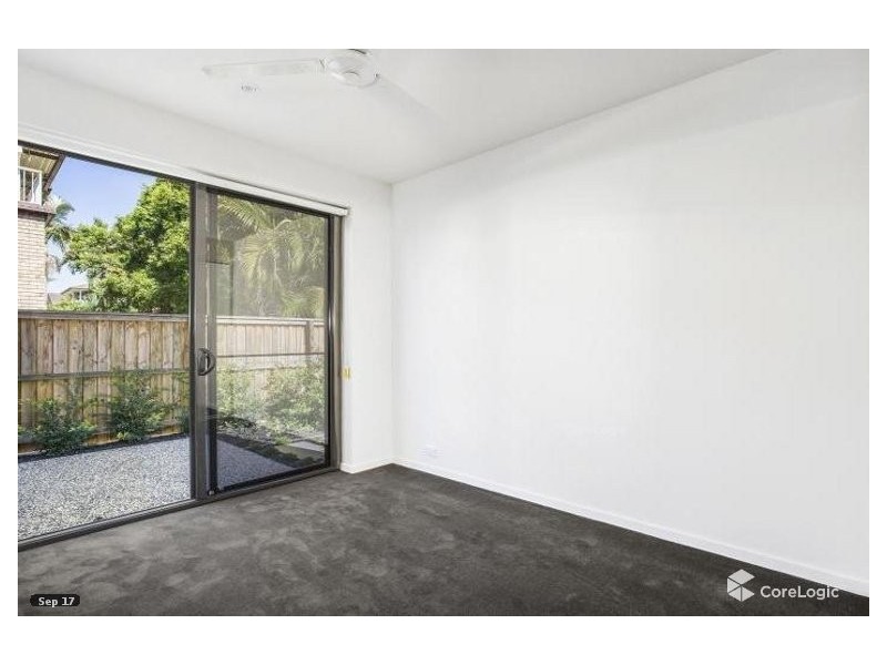 2/29 Magnoli Circuit, Palm Beach QLD 4221