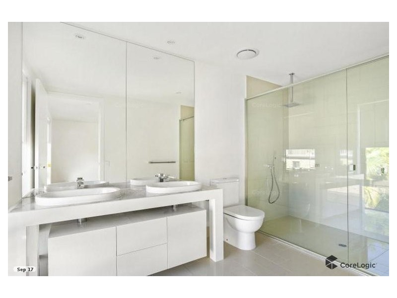 2/29 Magnoli Circuit, Palm Beach QLD 4221