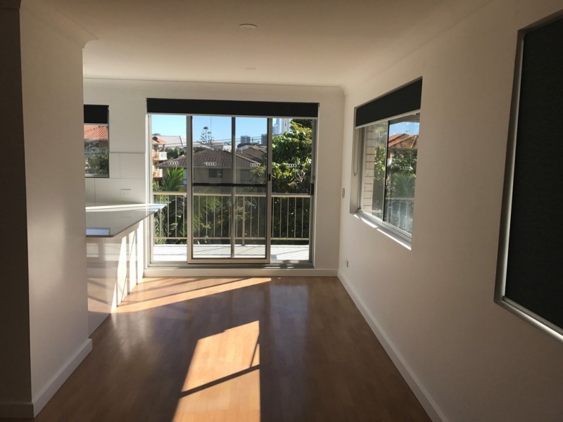 5/38 Chelsea Ave, Broadbeach QLD 4218