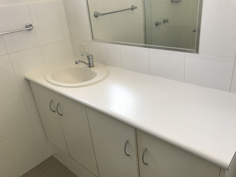 5/38 Chelsea Ave, Broadbeach QLD 4218