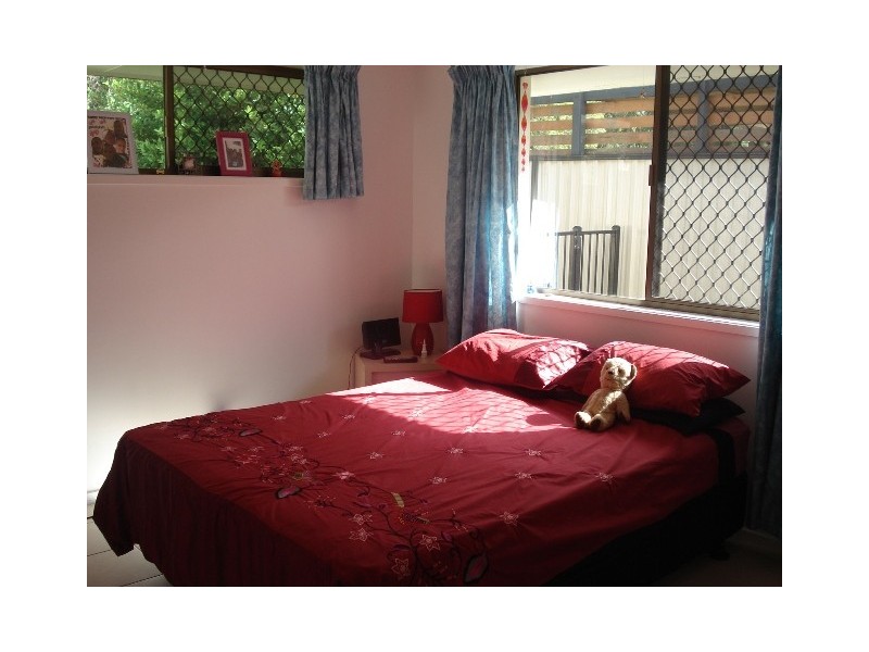 60 Parasol Street, Ashmore QLD 4214