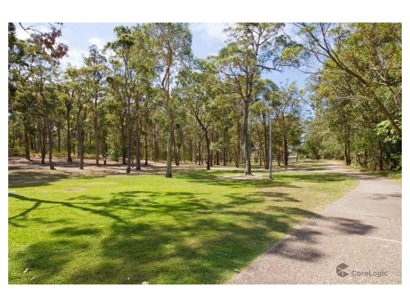 60 Parasol Street, Ashmore QLD 4214