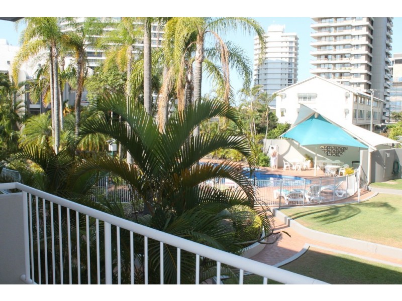 22/11 Breaker Street, Main Beach QLD 4217