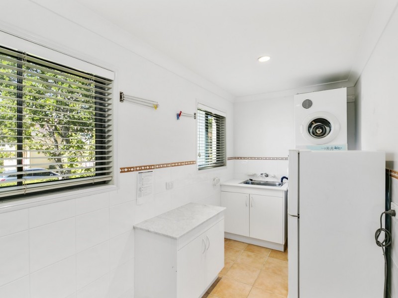 Villa 3 “Bradford West” Rhode Island 125 Santa Cruz Blvd, Clear Island Waters QLD 4226