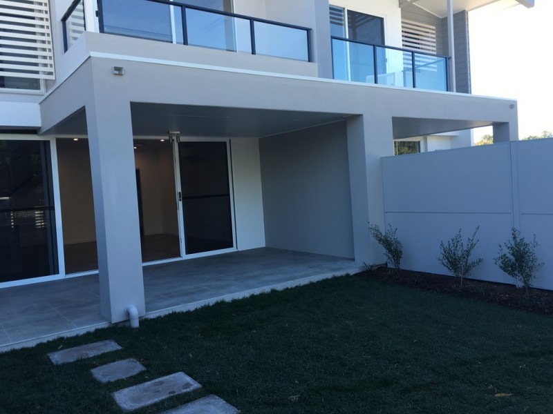 4 Florabella Drive, Robina QLD 4226